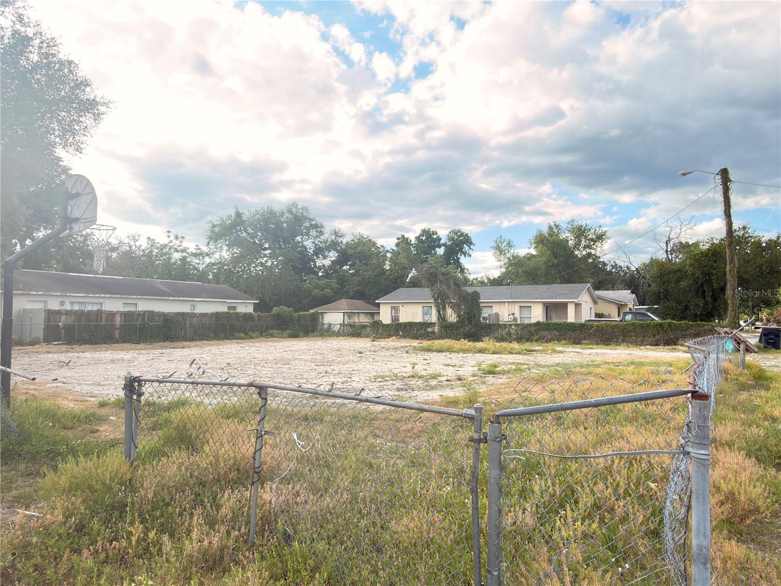 9302 North 12th Tampa FL 33612 TB8501291 image3