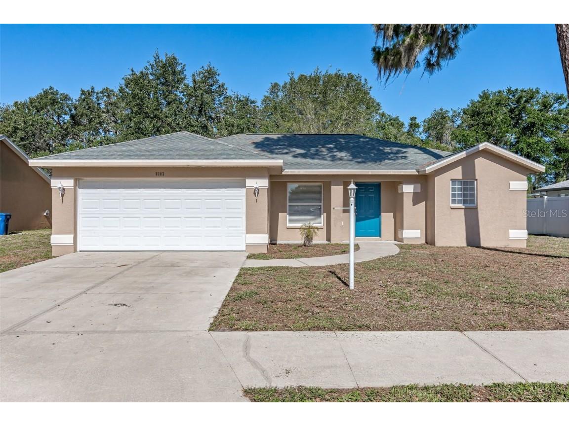 9303 27th Avenue E Palmetto FL 34221 A4571898 image1