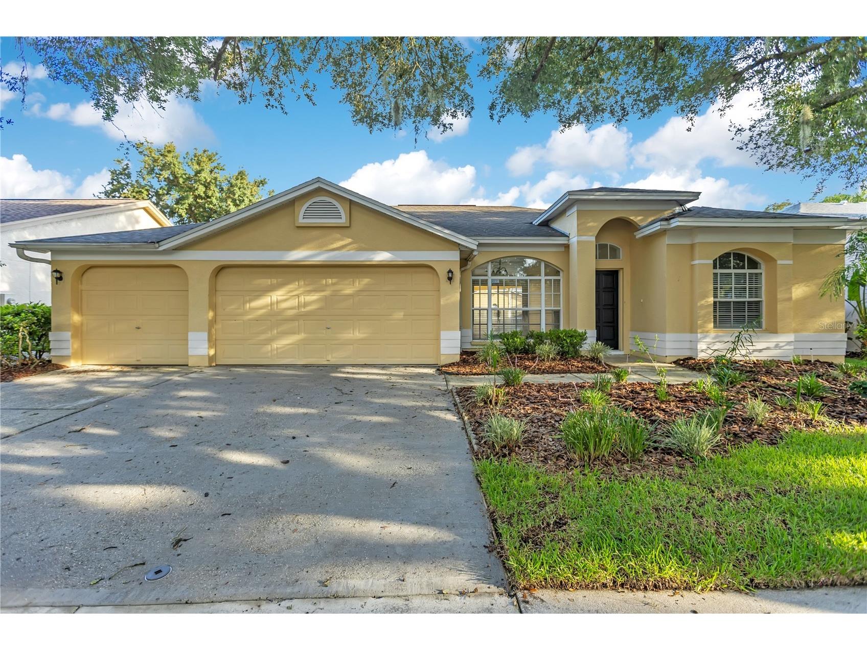 9303 Heritage Oak Court Tampa FL 33647 O6422823 image1
