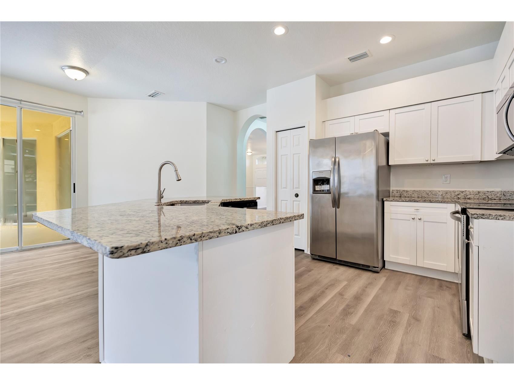 9303 Heritage Oak Court Tampa FL 33647 O6422823 image8
