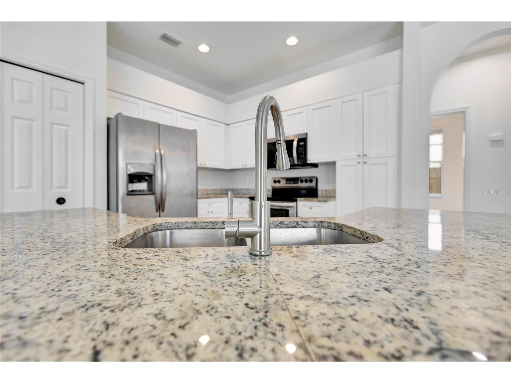 9303 Heritage Oak Court Tampa FL 33647 O6422823 image9