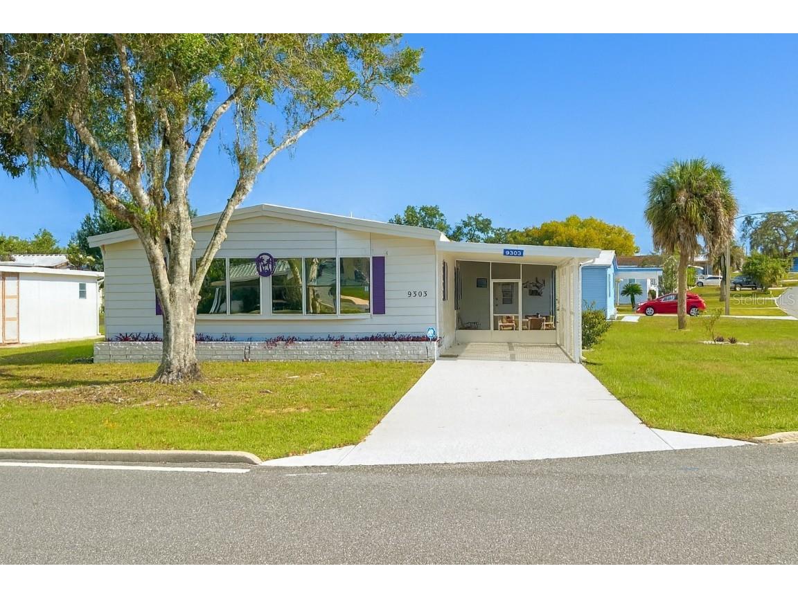 9303 Highpoint Boulevard Brooksville FL 34613 W7879033 image1