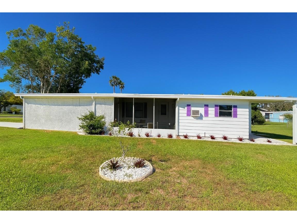 9303 Highpoint Boulevard Brooksville FL 34613 W7879033 image4