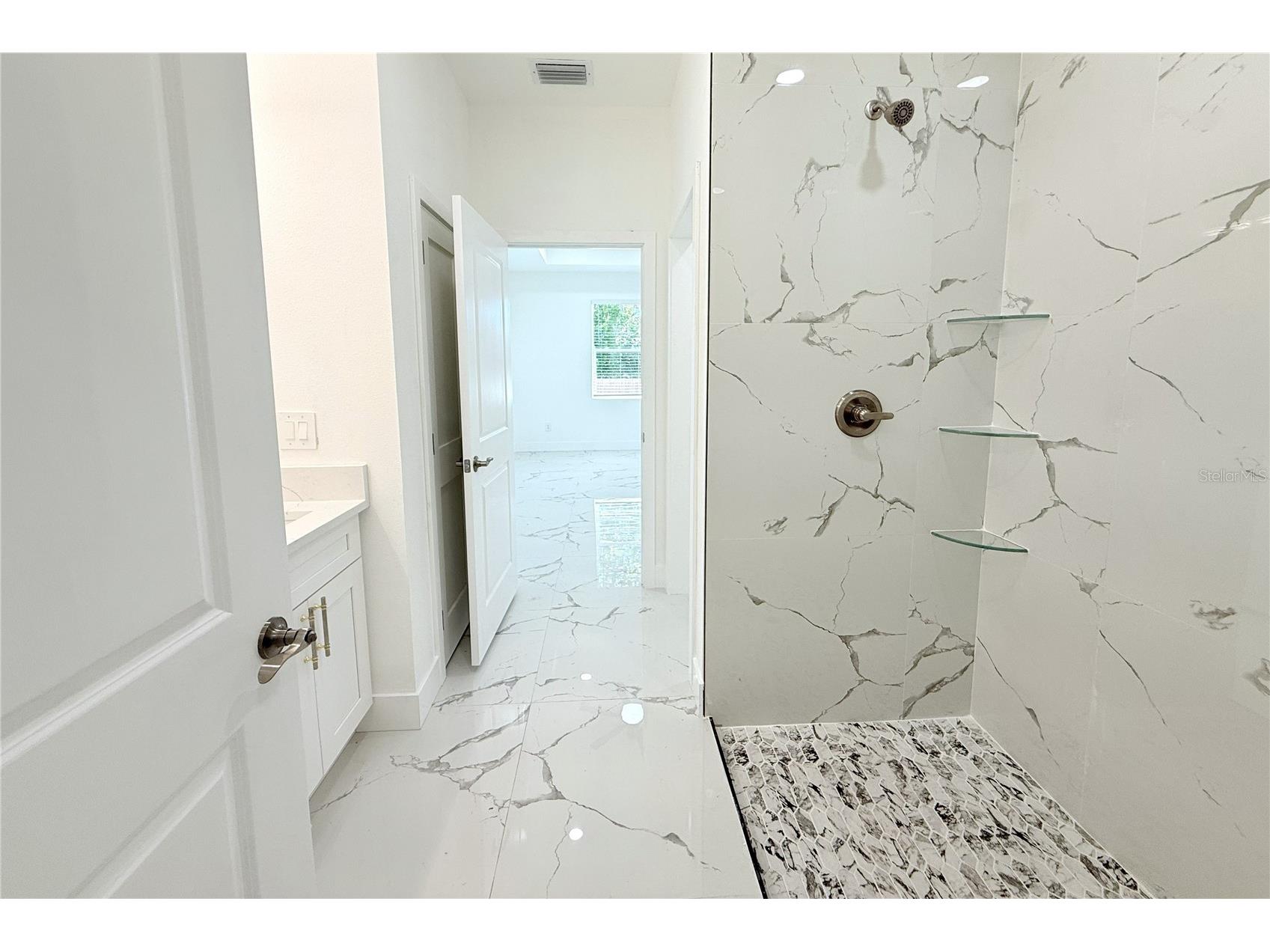 9304 N 18th Street Tampa FL 33612 TB8510063 image15