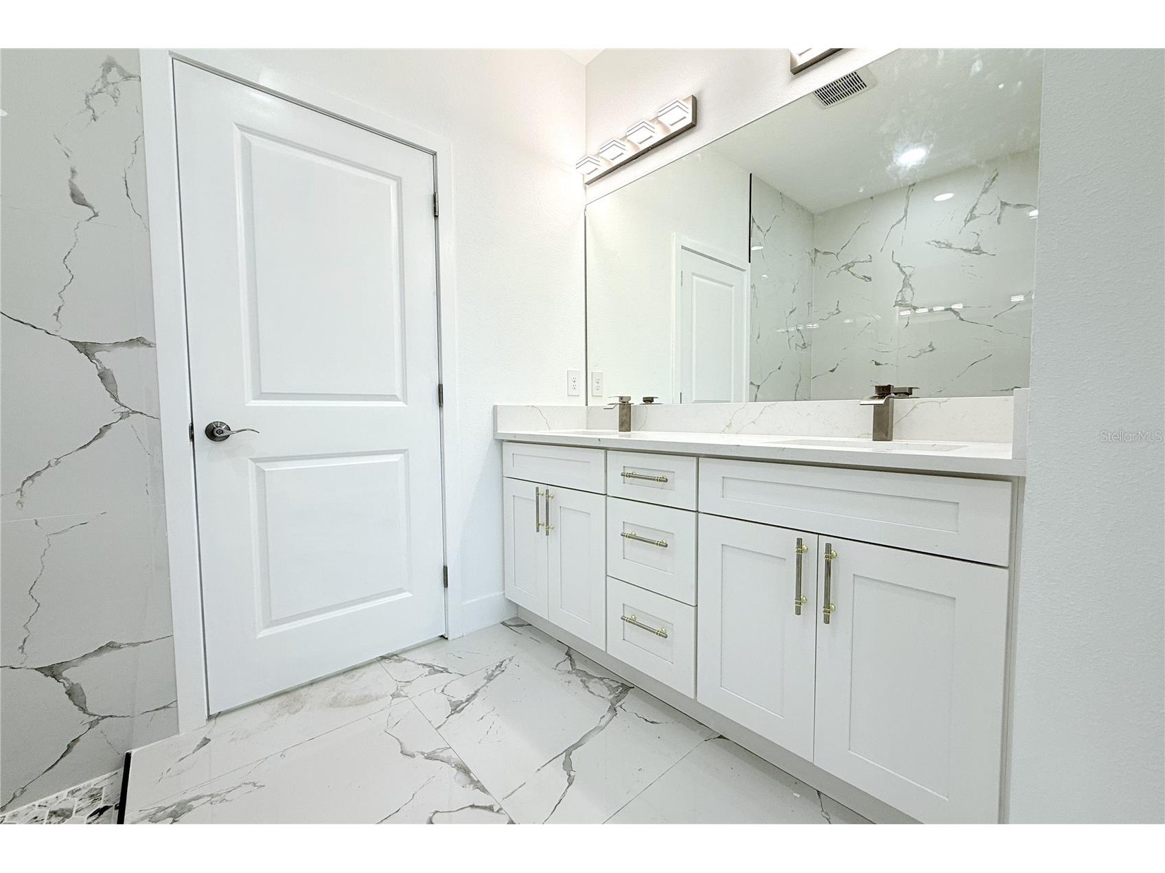 9304 N 18th Street Tampa FL 33612 TB8510063 image25