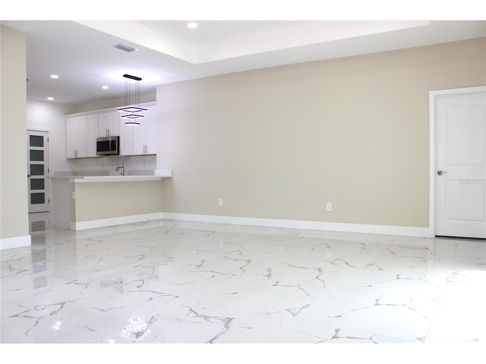 9304 N 18th Street Tampa FL 33612 TB8510063 image8