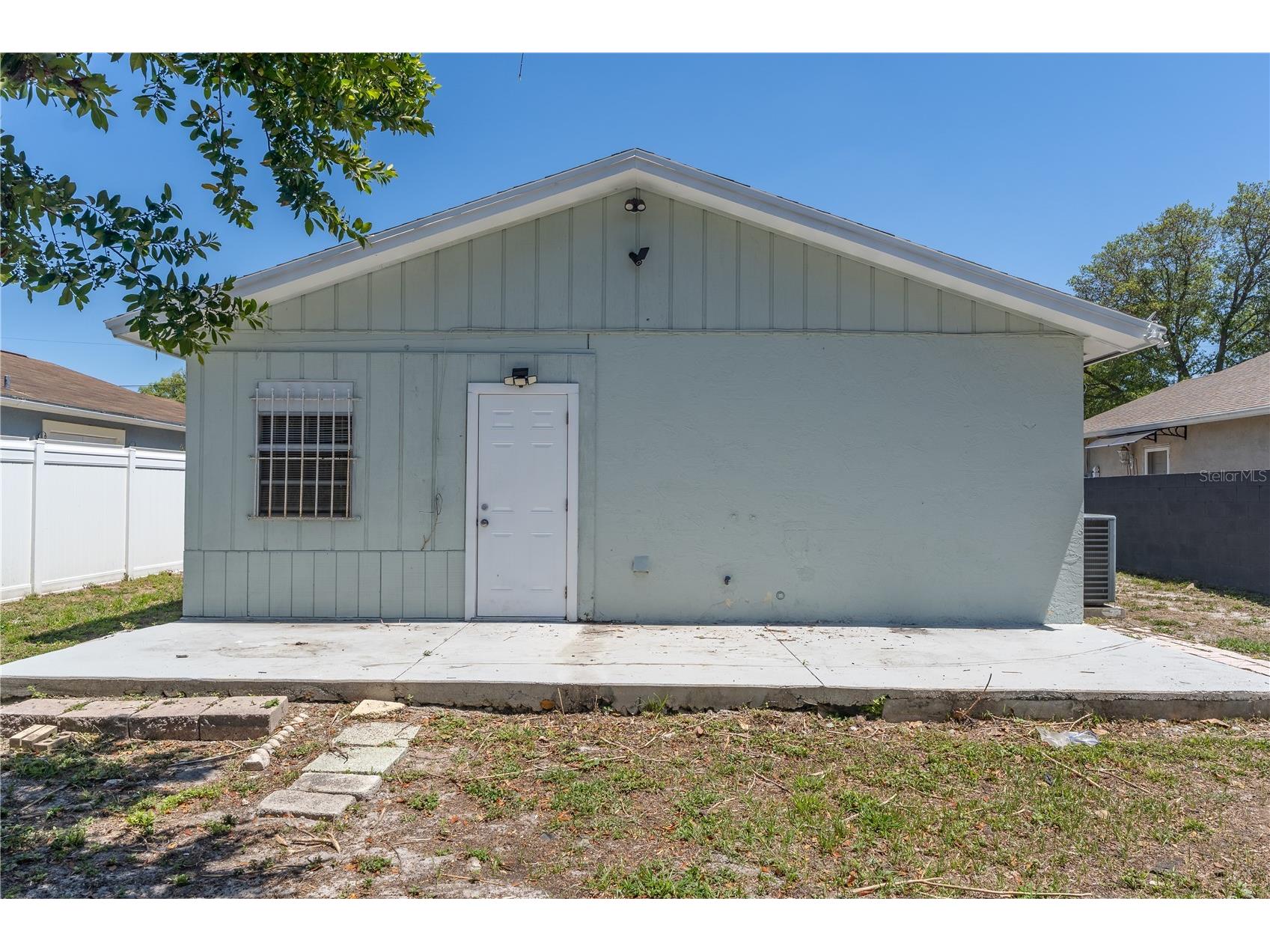 9304 N Elmer Street Tampa FL 33612 TB8497541 image13