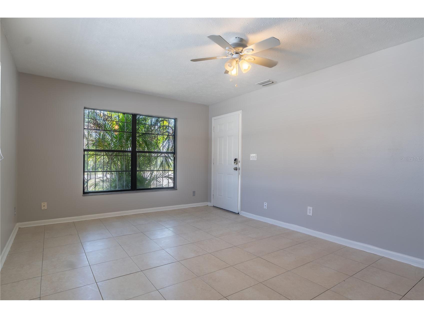 9304 N Elmer Street Tampa FL 33612 TB8497541 image5