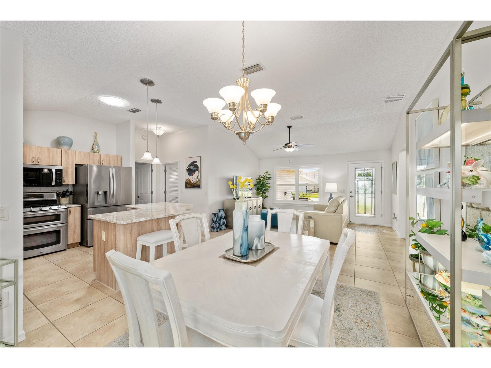 9304 SE 170th Humphreys Loop The Villages FL 32162 OM724476 image17