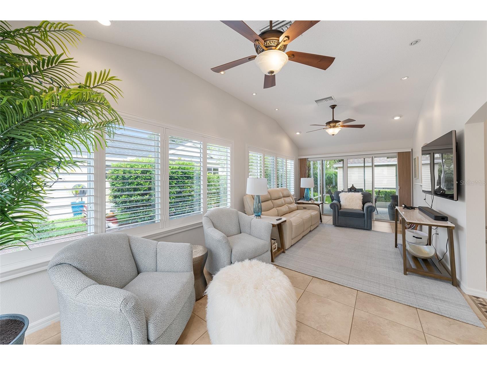 9304 SE 170th Humphreys Loop The Villages FL 32162 OM724476 image35