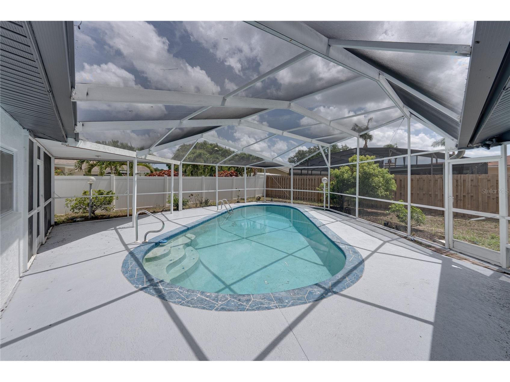 9305 120th Lane Seminole FL 33772 TB8512293 image53