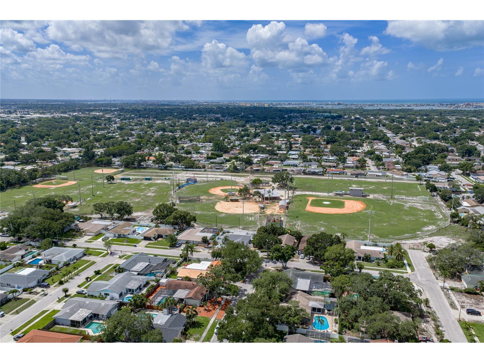 9305 120th Lane Seminole FL 33772 TB8512293 image80