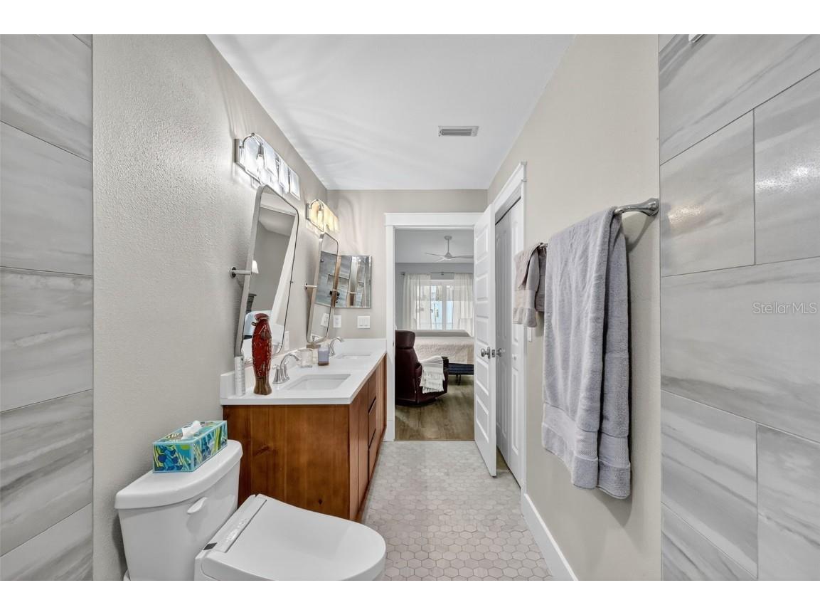 9305 Knightsbridge Court Tampa FL 33647 TB8446528 image13