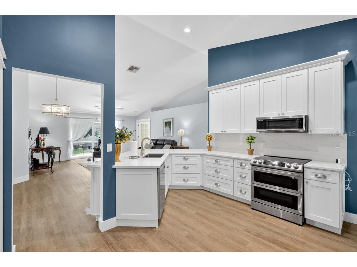 9305 Knightsbridge Court Tampa FL 33647 TB8446528 image9