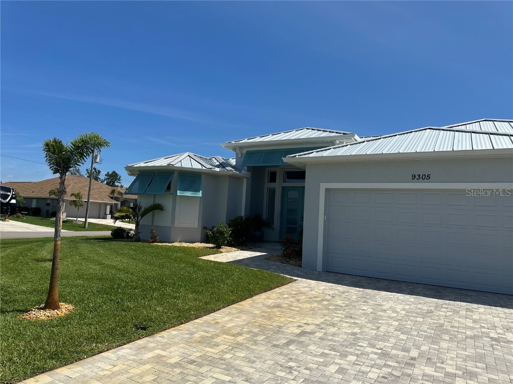 9305 Spring Circle Port Charlotte FL 33981 C7472303 image1