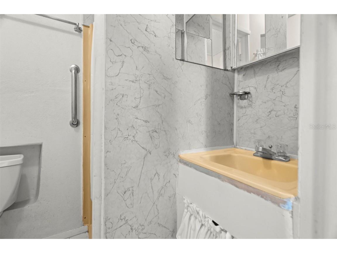 9306 42nd Street N Pinellas Park FL 33782 TB8448813 image24