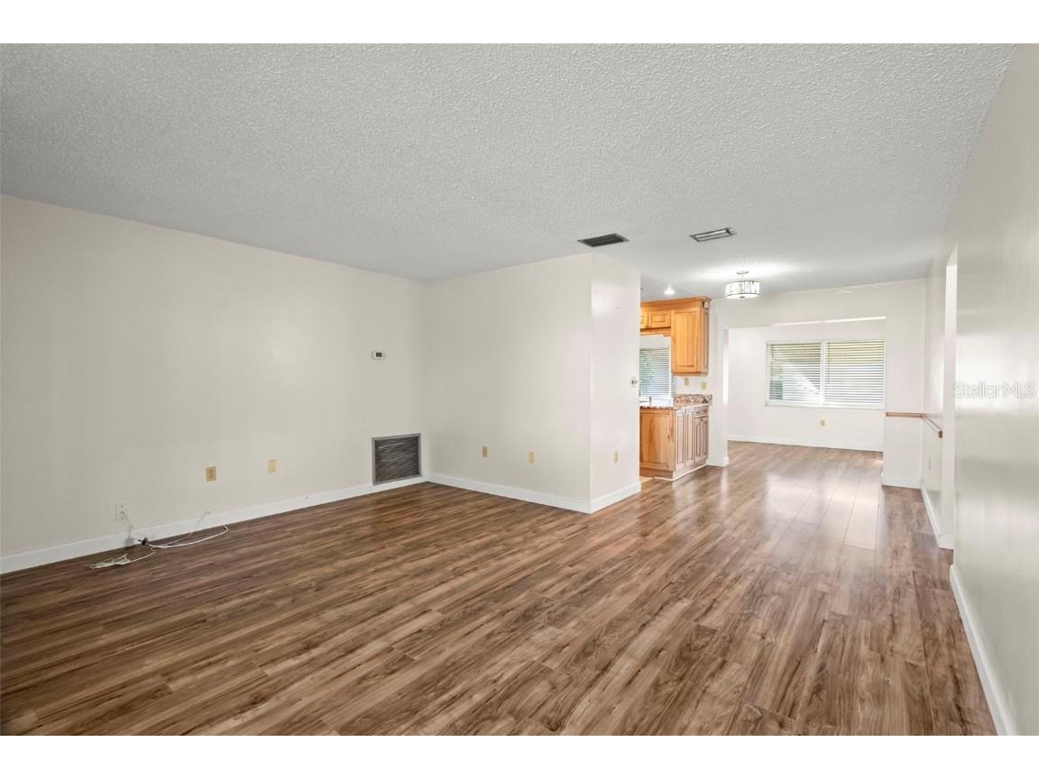 9306 42nd Street N Pinellas Park FL 33782 TB8448813 image9