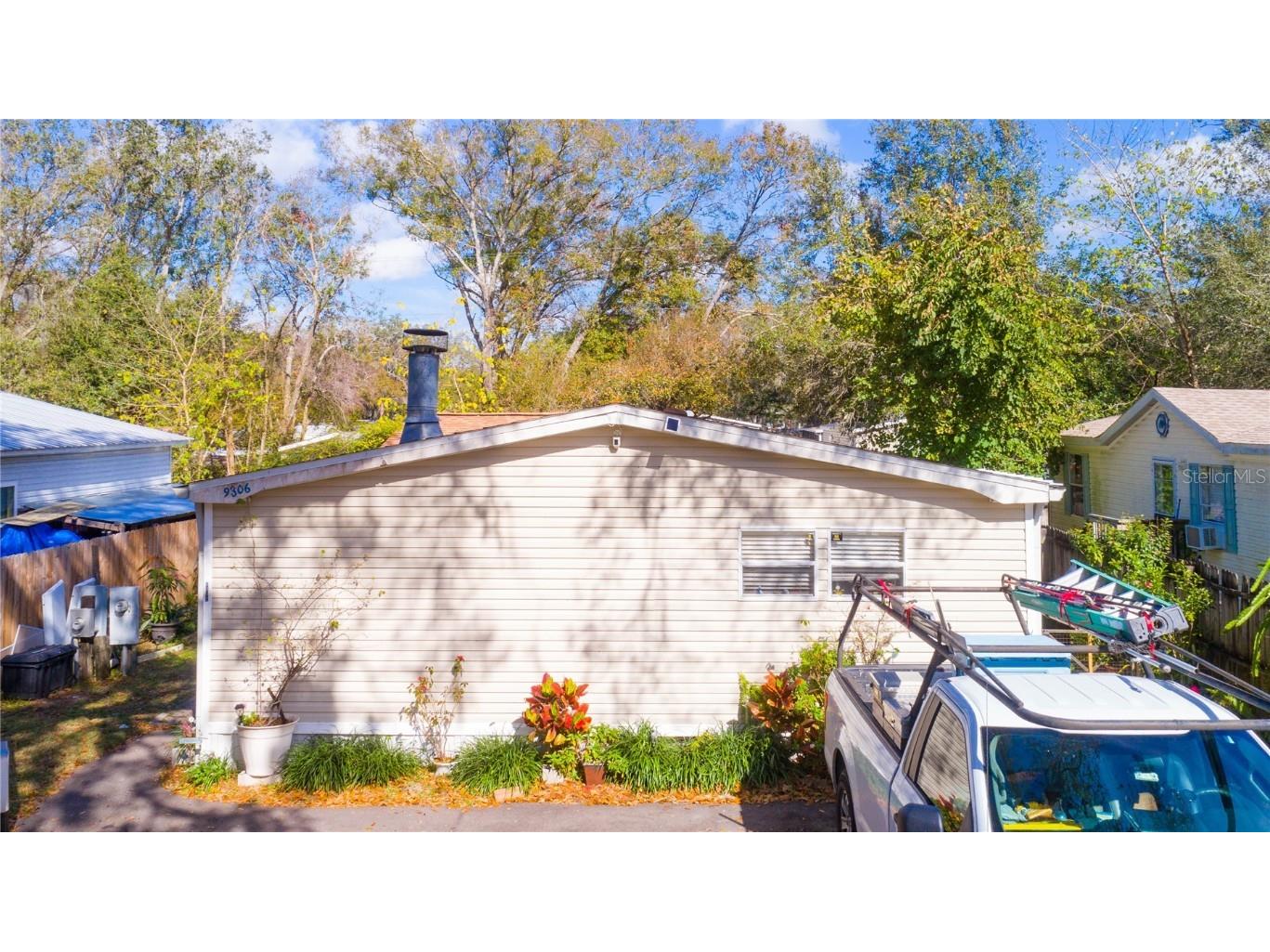 9306 Ashley Oaks Court Tampa FL 33610 T3425266 image1