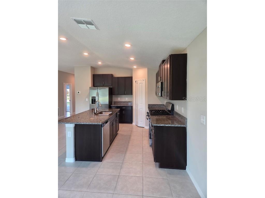 9306 Channing Hill Drive Ruskin FL 33573 TB8433658 image6