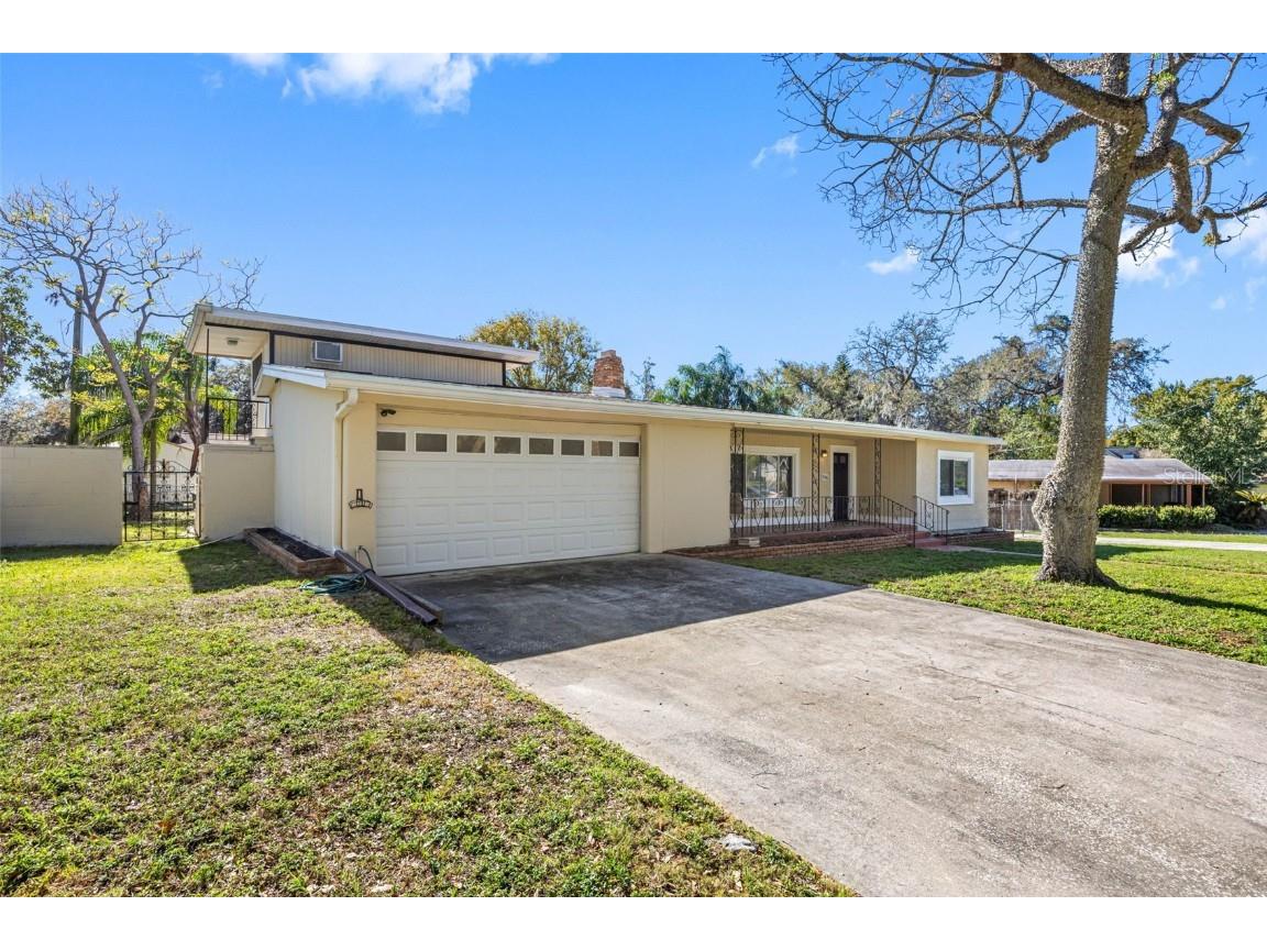 9306 Forest Hills Drive Tampa FL 33612 TB8359986 image1