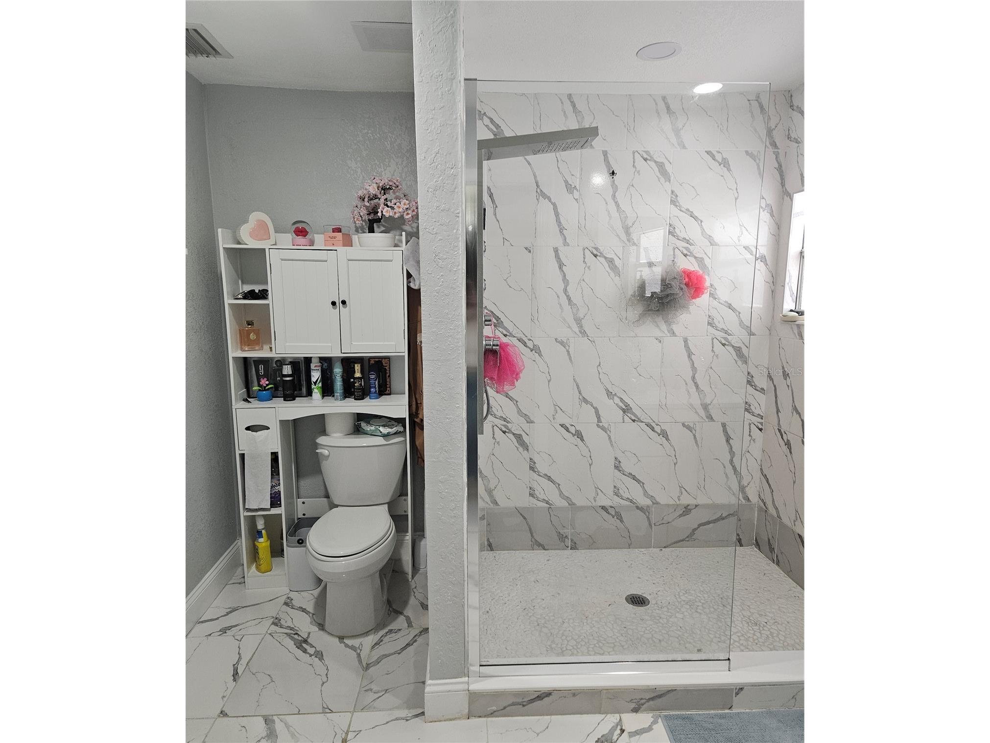 9306 Forest Hills Drive Tampa FL 33612 TB8474565 image7