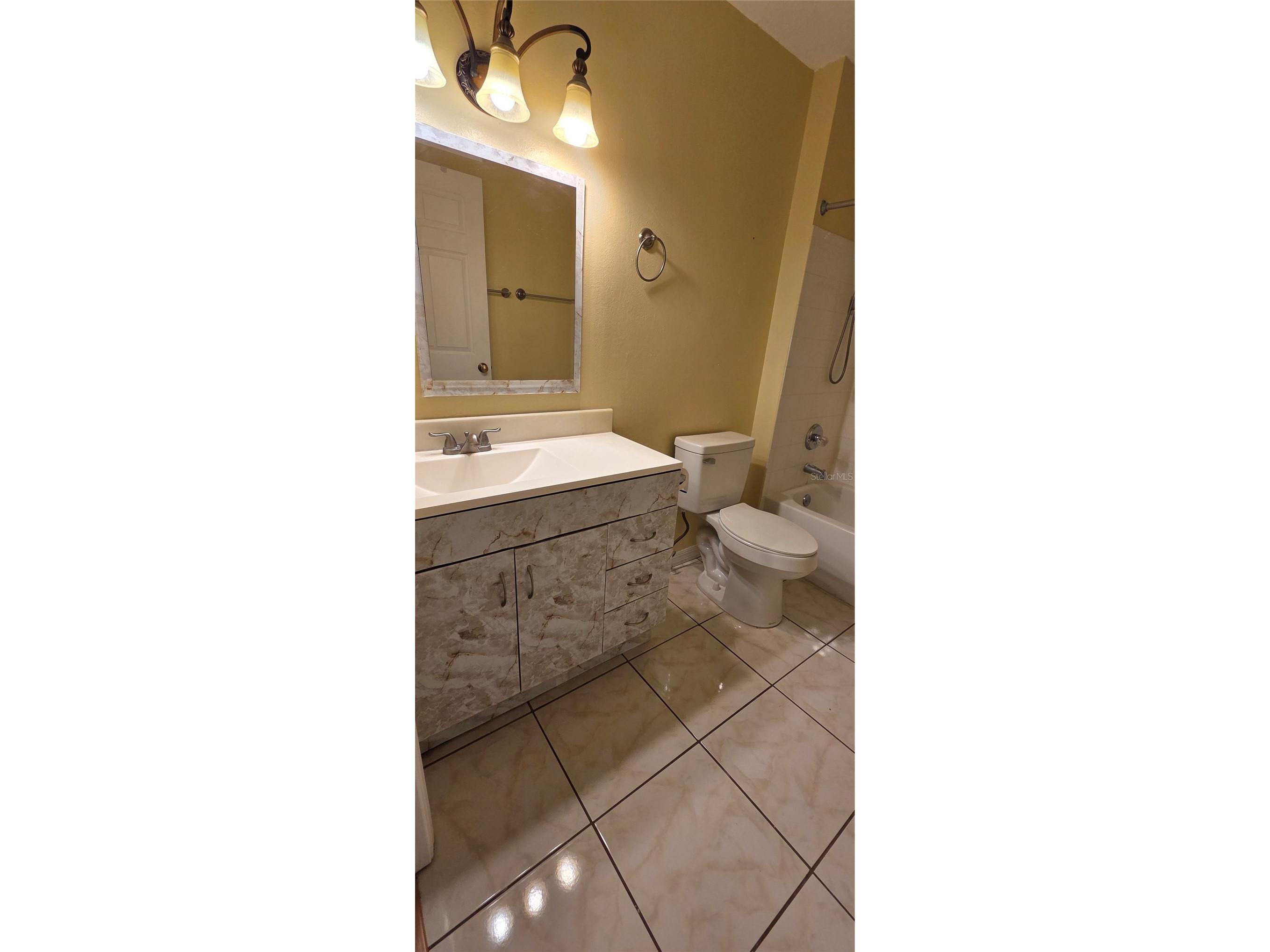 9306 Lake Chase Island Way Tampa FL 33626 TB8524060 image29