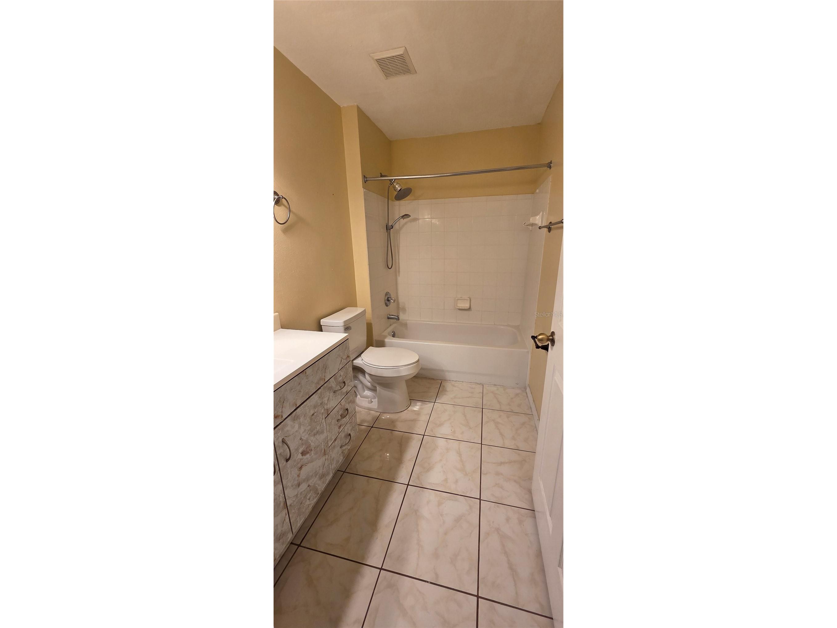 9306 Lake Chase Island Way Tampa FL 33626 TB8524060 image42