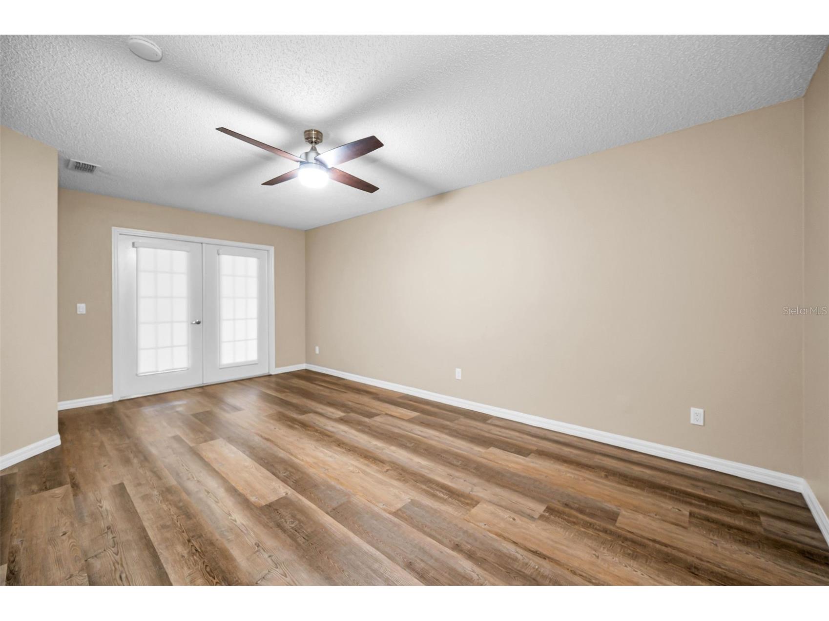 9307 Palm Haven Court New Port Richey FL 34655 W7885141 image17