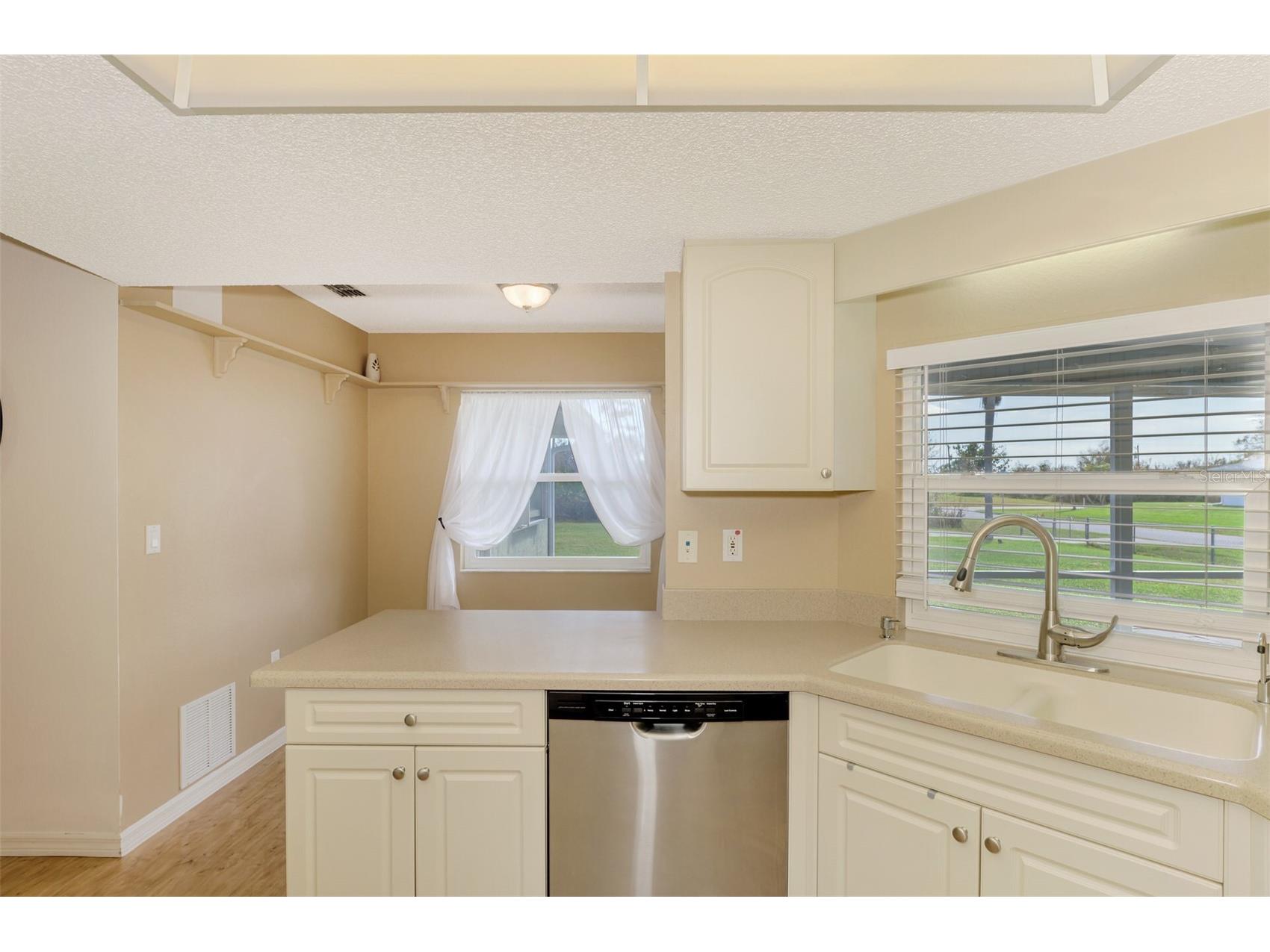 9307 San Bernandino Avenue Englewood FL 34224 D6147018 image26