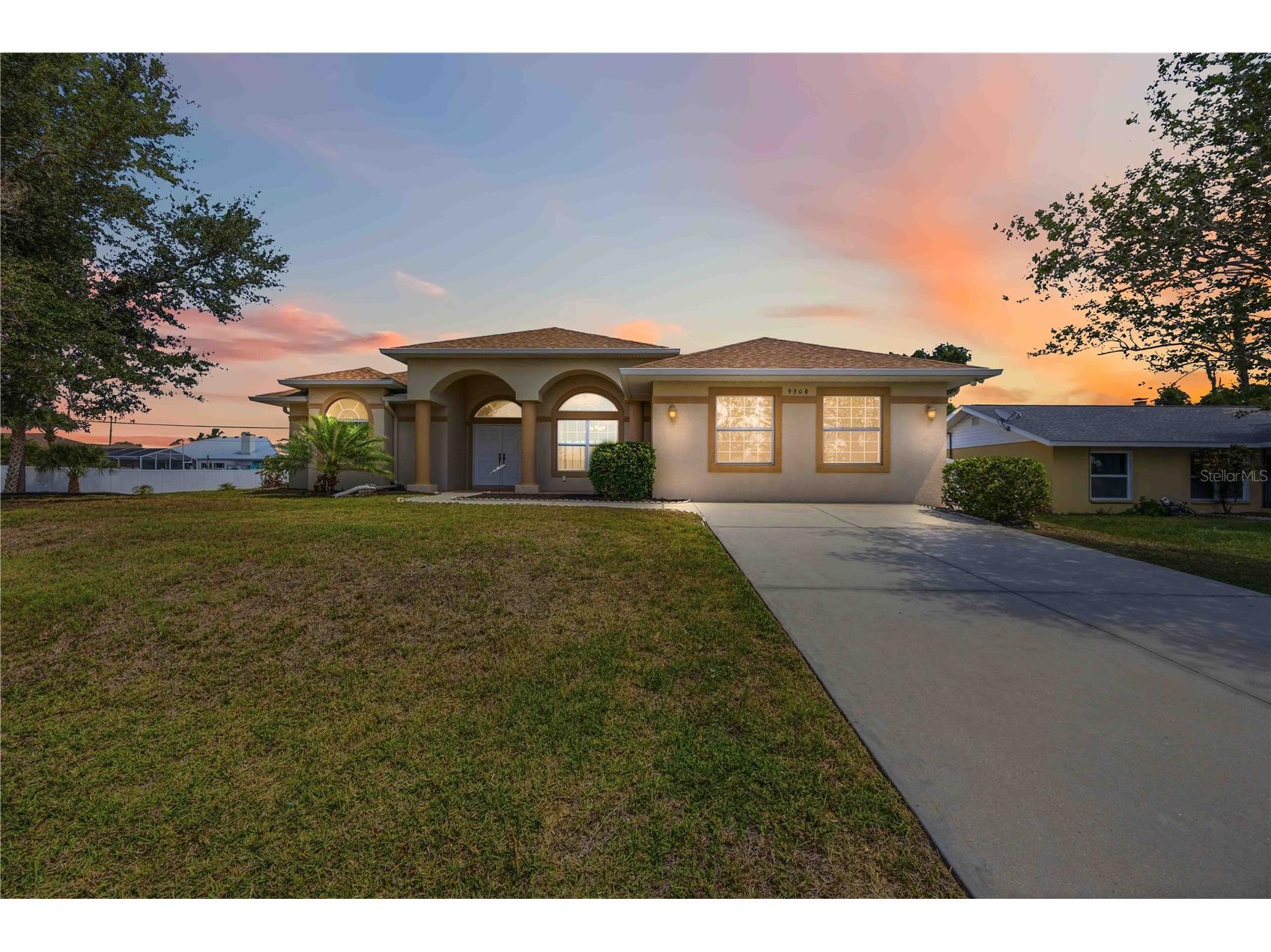9308 Steubenville Avenue Englewood FL 34224 D6147413 image1