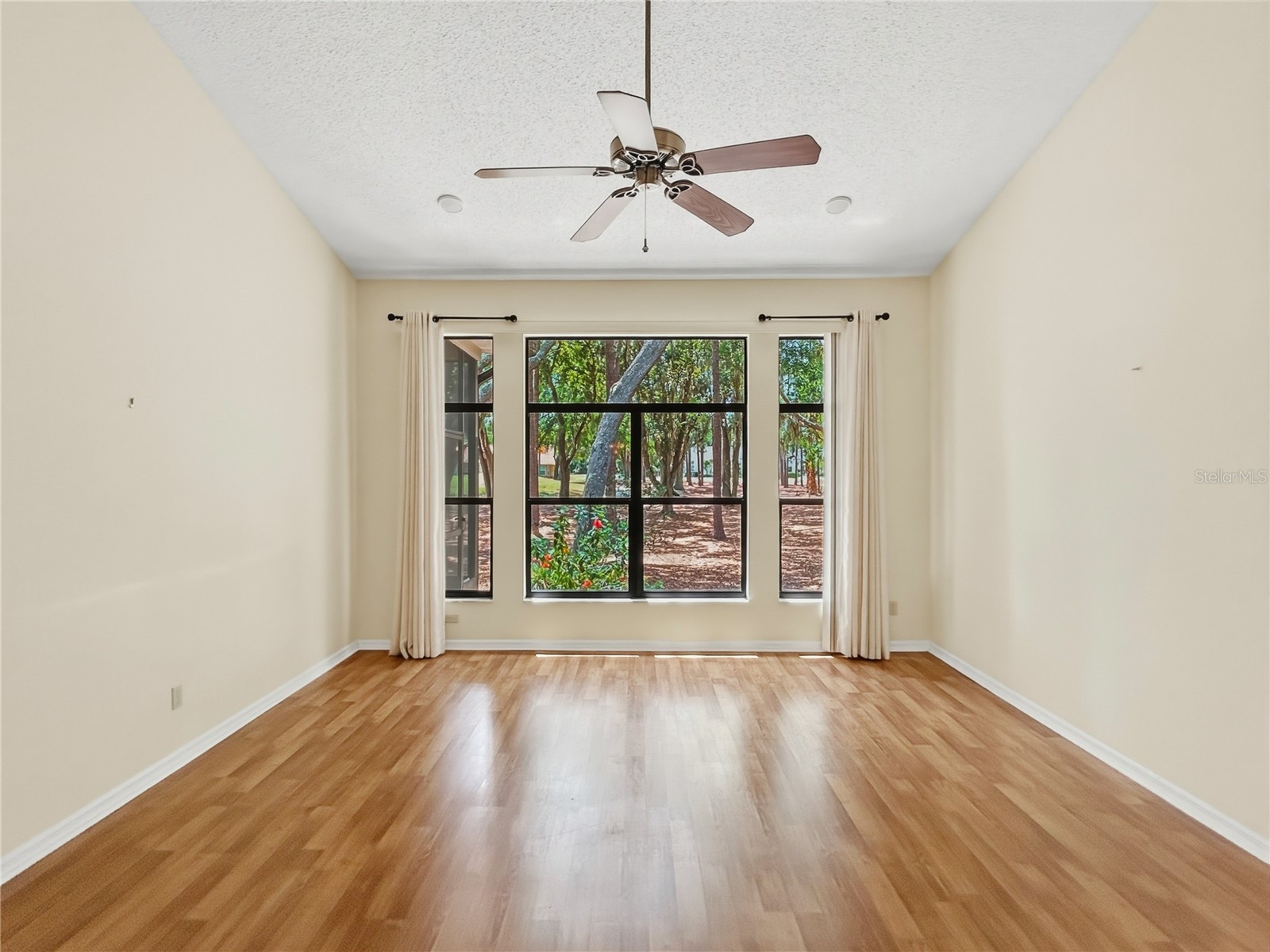 9308 Whispering Meadow Court New Port Richey FL 34655 W7885167 image5