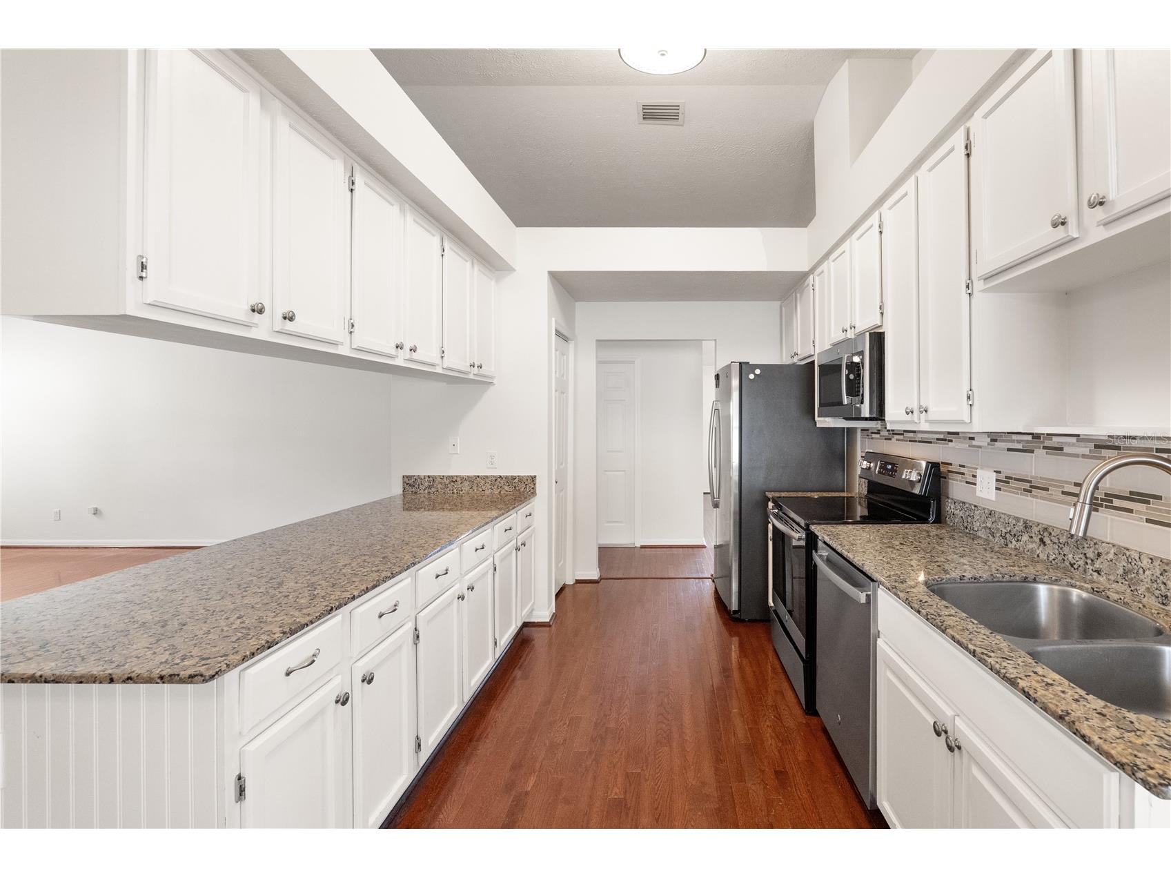 931 Balsamina Drive Brandon FL 33510 TB8491881 image10