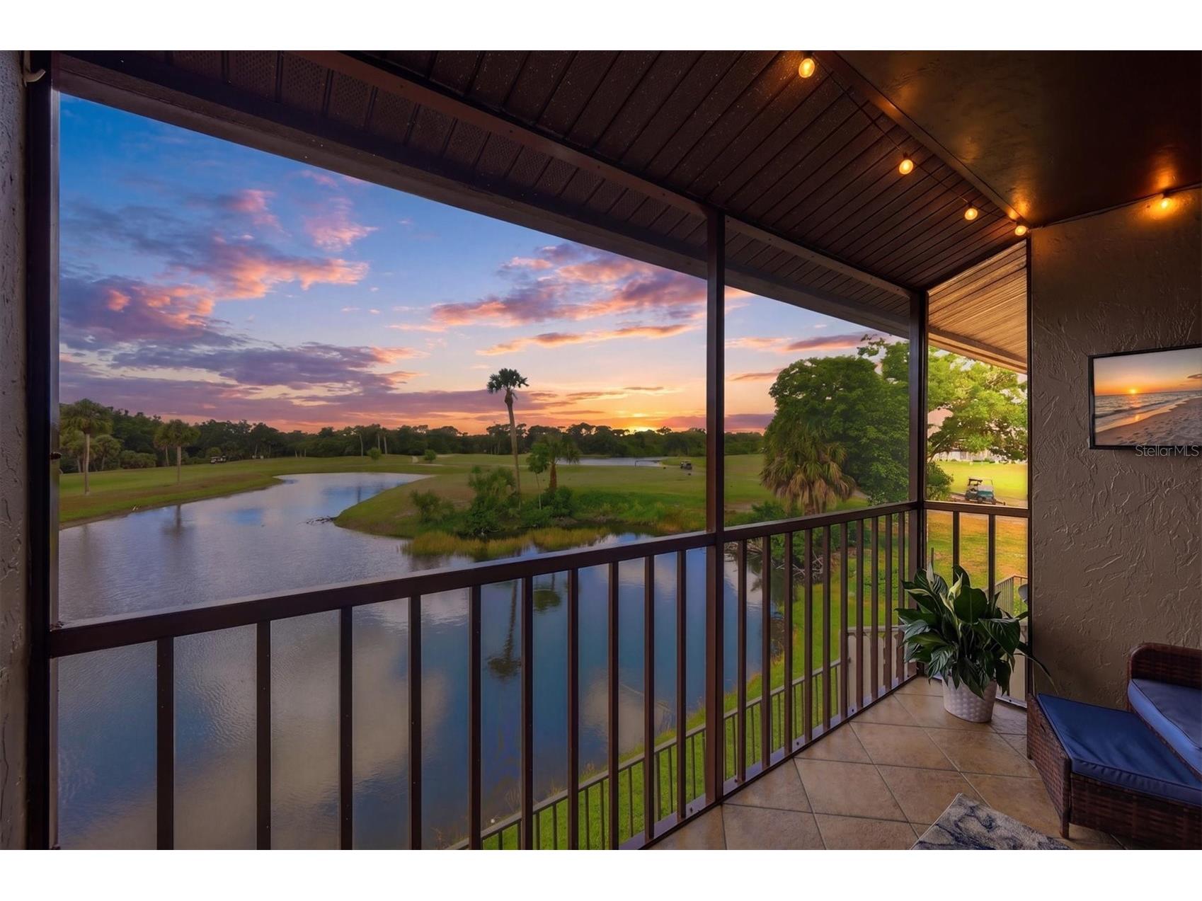 931 Capri Isles Boulevard #32 Venice FL 34292 N6144429 image2