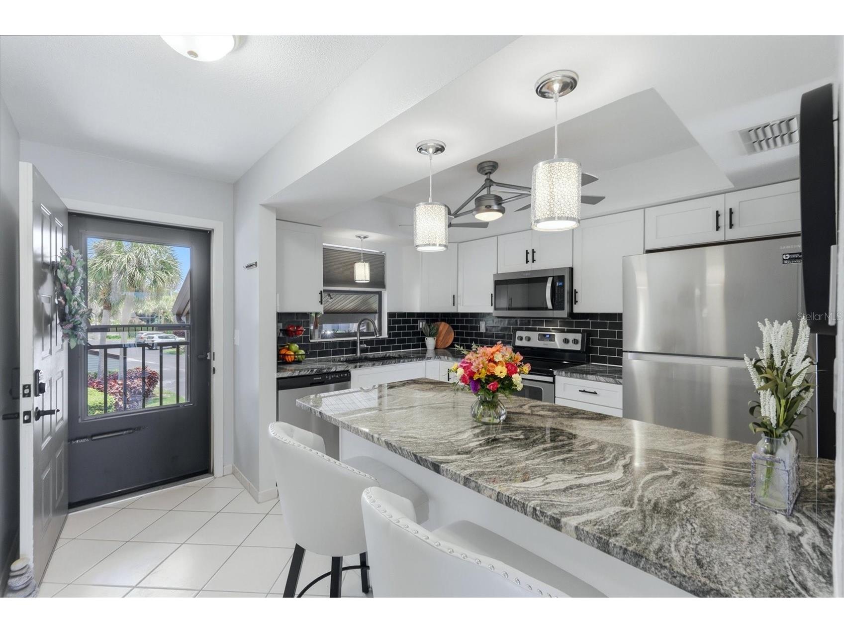 931 Capri Isles Boulevard #32 Venice FL 34292 N6144429 image4