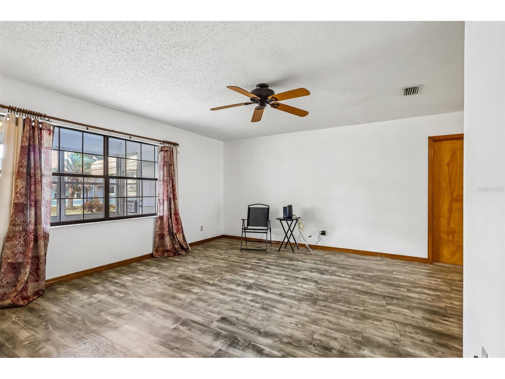 931 Cr 457a Lake Panasoffkee FL 33538 G5112491 image11