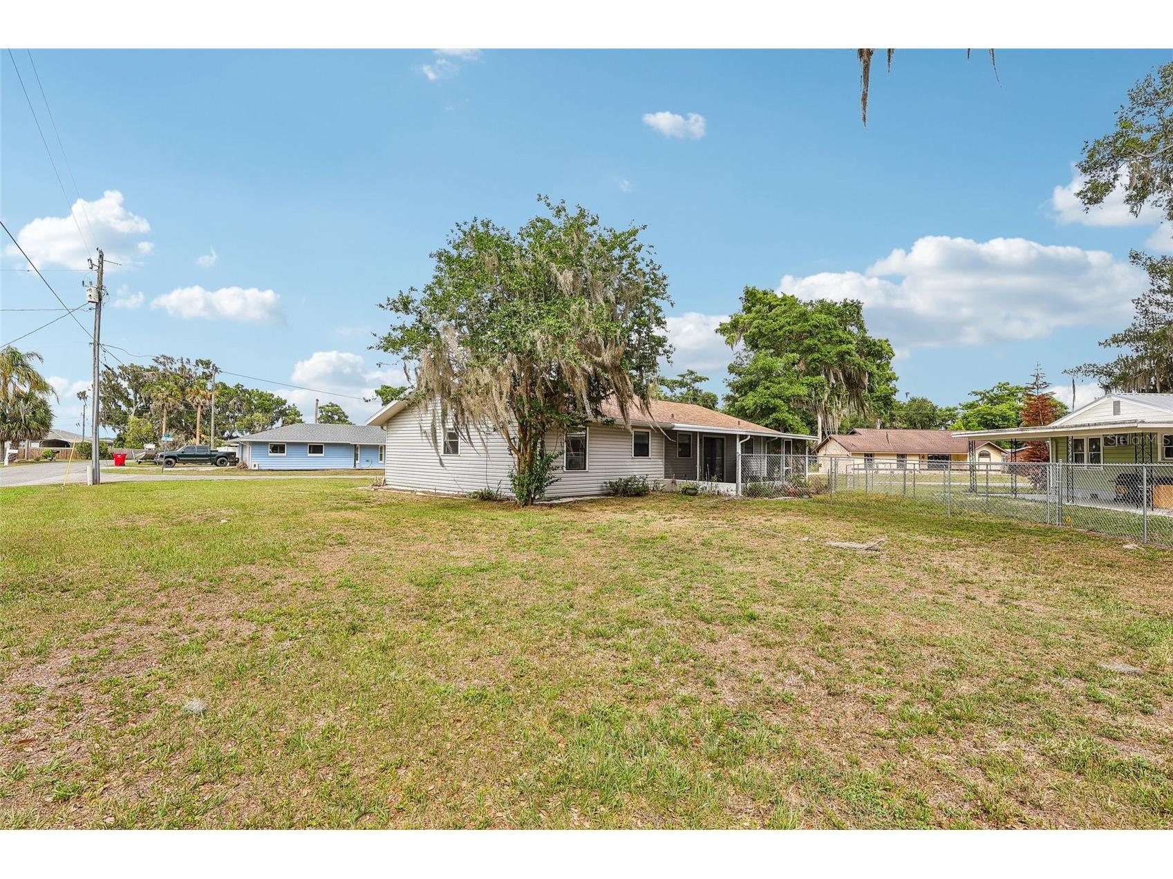 931 Cr 457a Lake Panasoffkee FL 33538 G5112491 image27