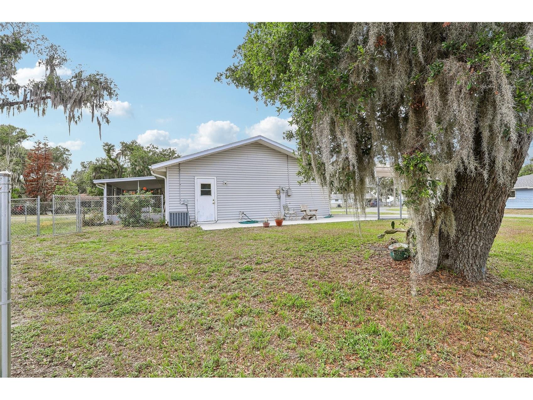 931 Cr 457a Lake Panasoffkee FL 33538 G5112491 image32