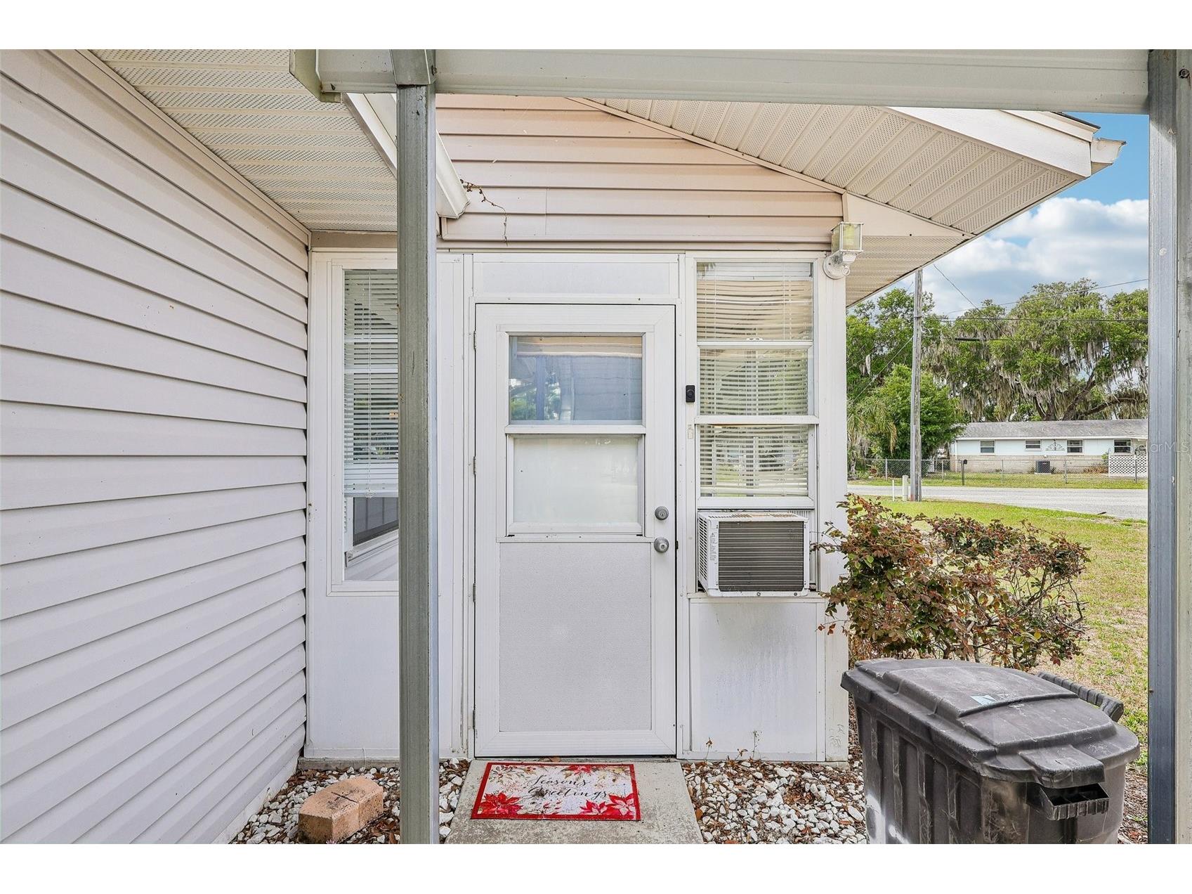 931 Cr 457a Lake Panasoffkee FL 33538 G5112491 image5