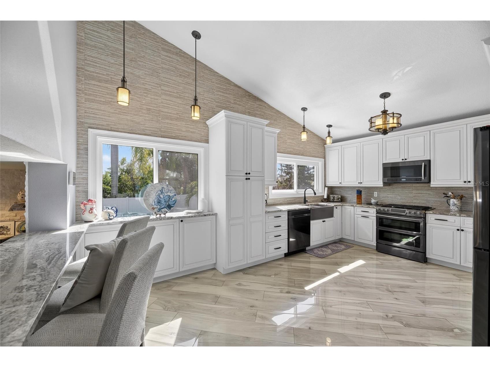 931 Gulf Boulevard Belleair Beach FL 33786 TB8492323 image57