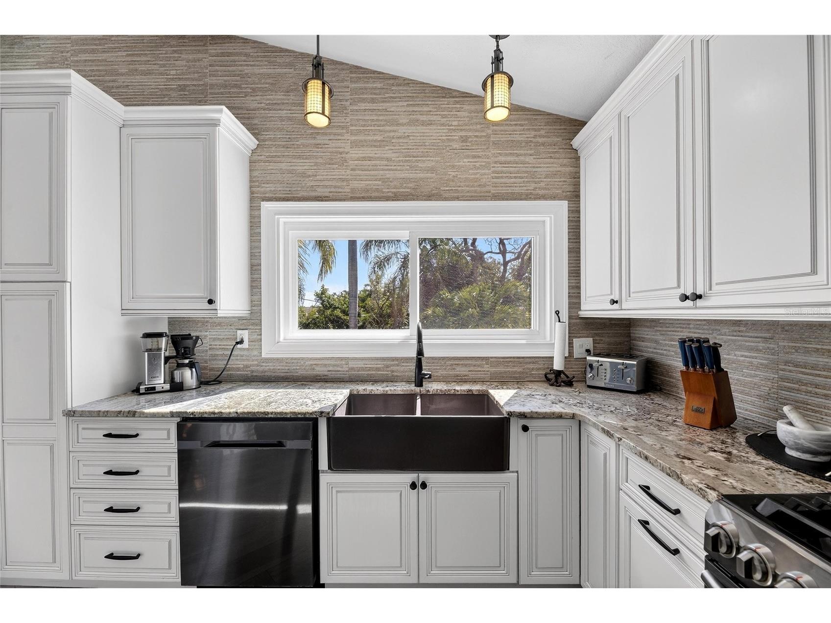 931 Gulf Boulevard Belleair Beach FL 33786 TB8492323 image62