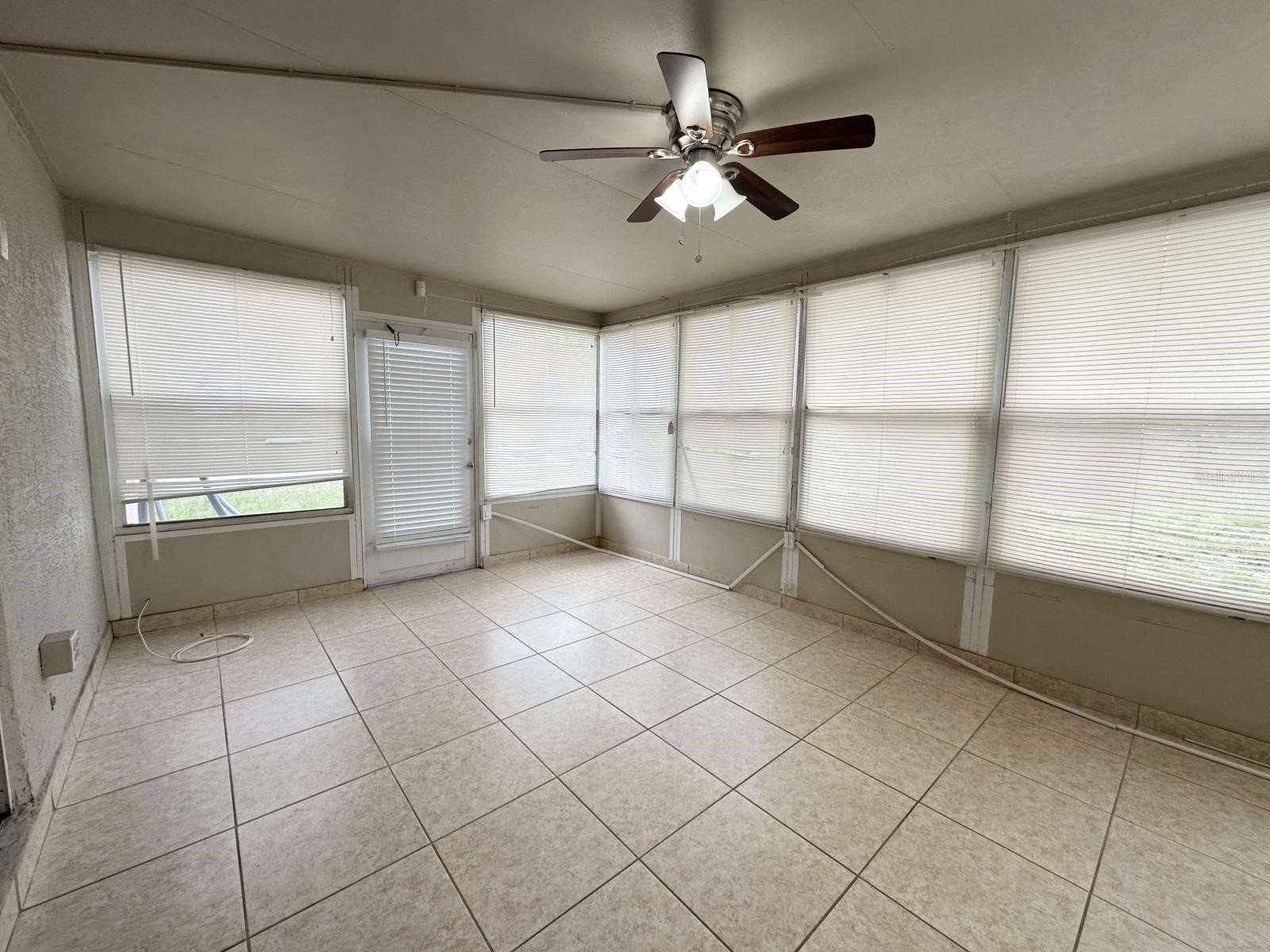 931 Hunter Lane Tarpon Springs FL 34689 W7887456 image15