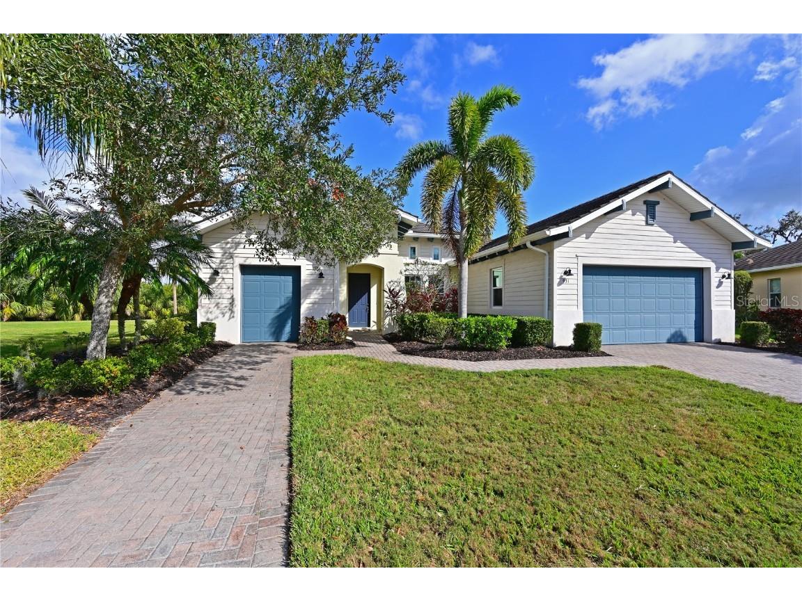931 Mangrove Edge Court Bradenton FL 34208 - MANATEE A4668566 image2
