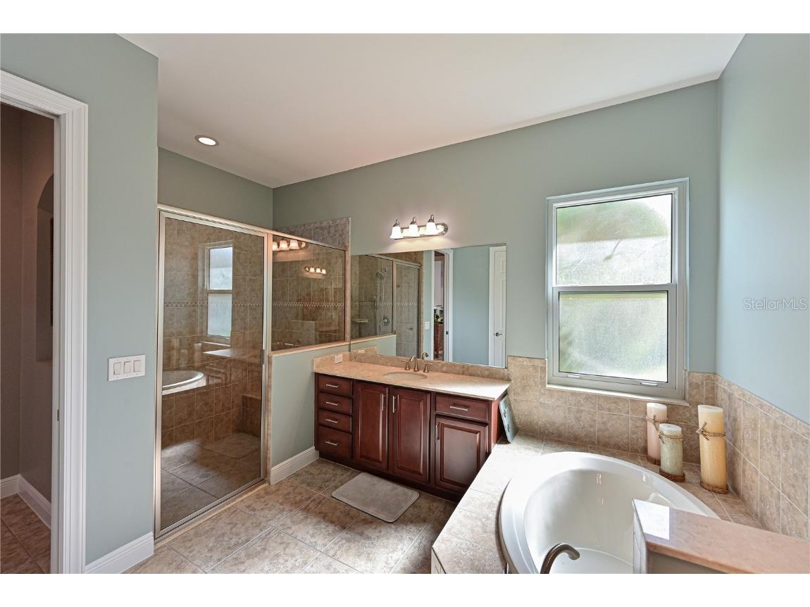 931 Mangrove Edge Court Bradenton FL 34208 - MANATEE A4668566 image20