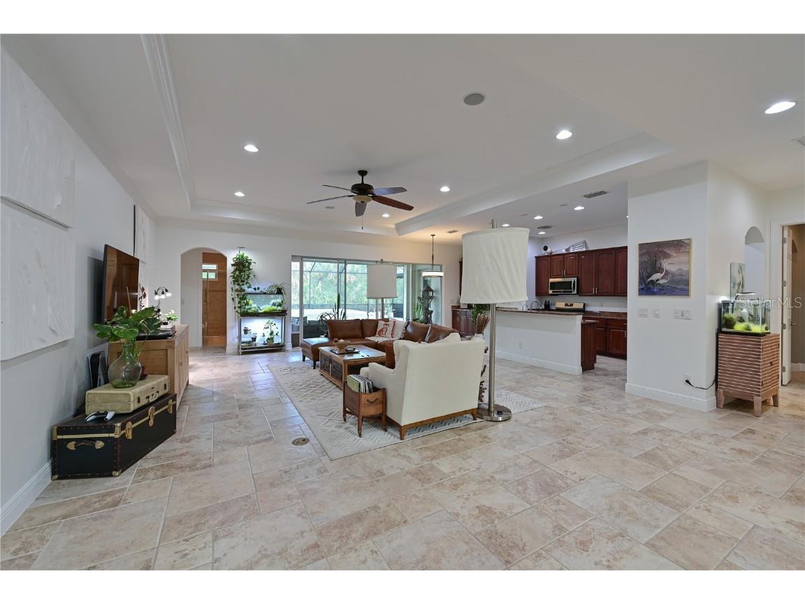 931 Mangrove Edge Court Bradenton FL 34208 - MANATEE A4668566 image5