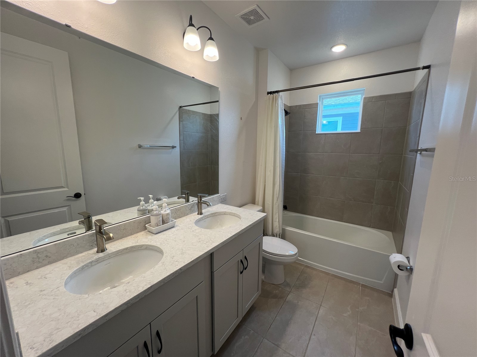 931 Signet Drive Apollo Beach FL 33572 A4699341 image15