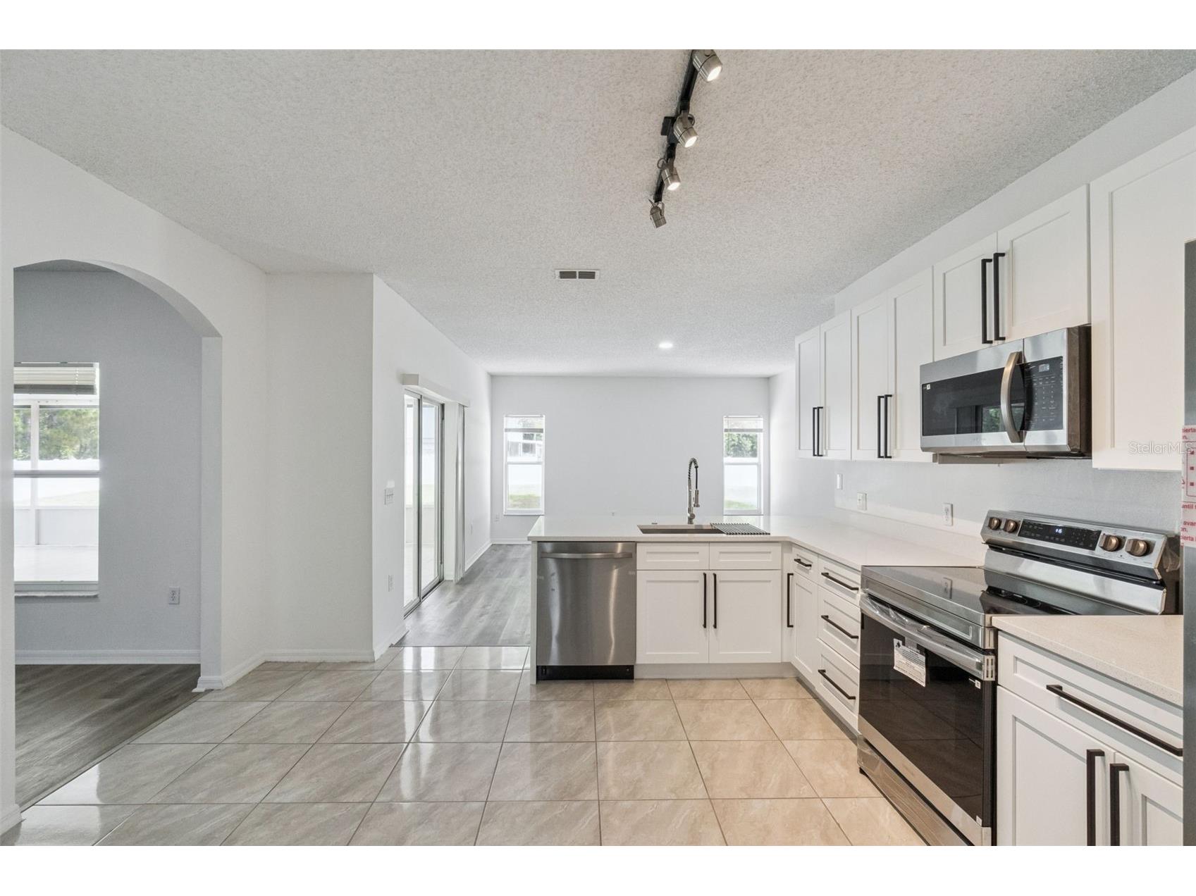 931 Van Loon Court Kissimmee FL 34758 O6413694 image11