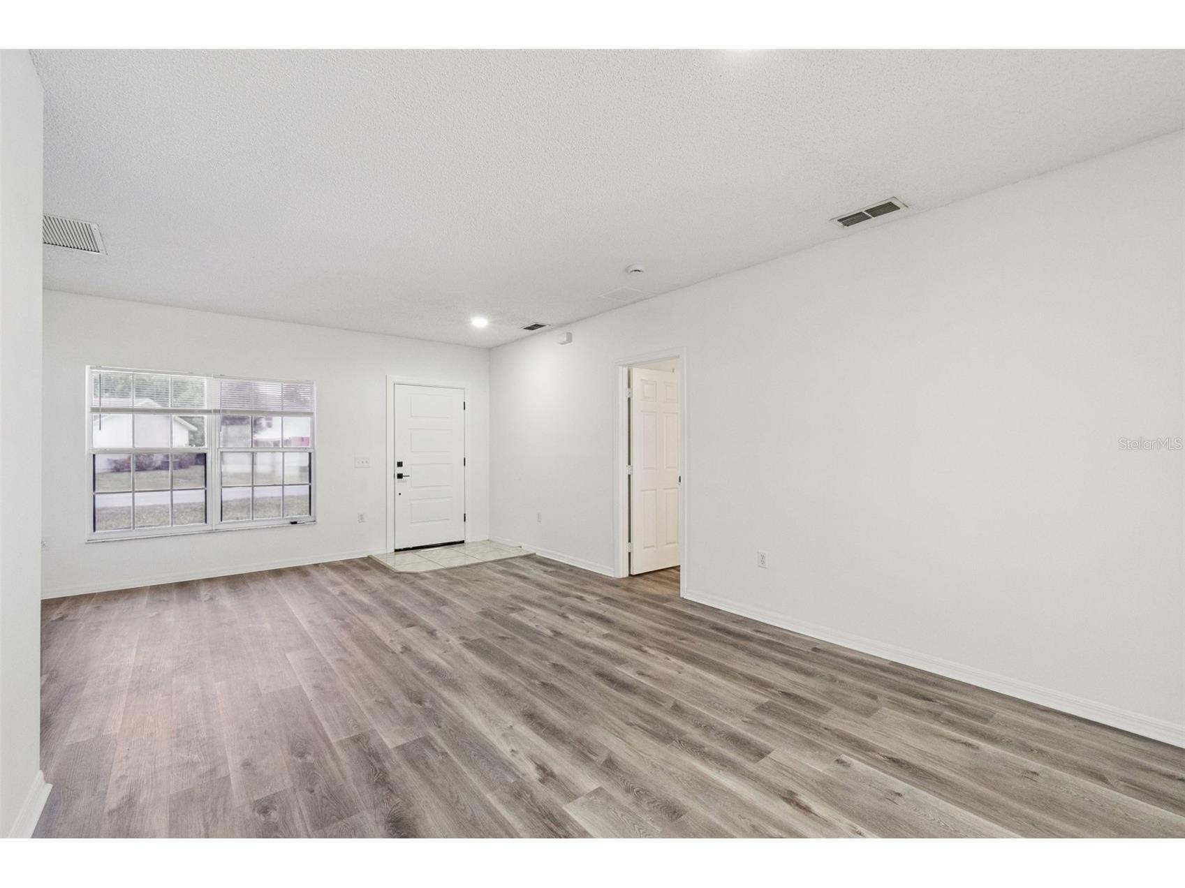 931 Van Loon Court Kissimmee FL 34758 O6413694 image4