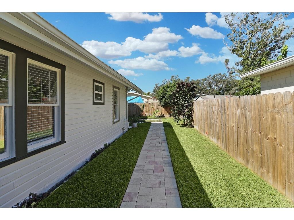 9310 N 18th Street Tampa FL 33612 TB8498679 image14