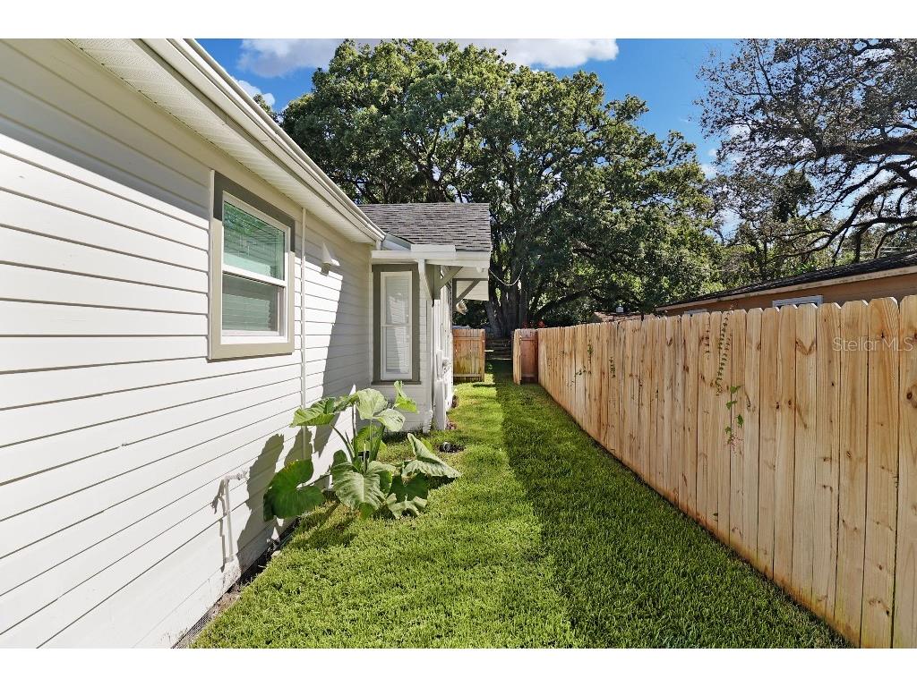 9310 N 18th Street Tampa FL 33612 TB8498679 image15
