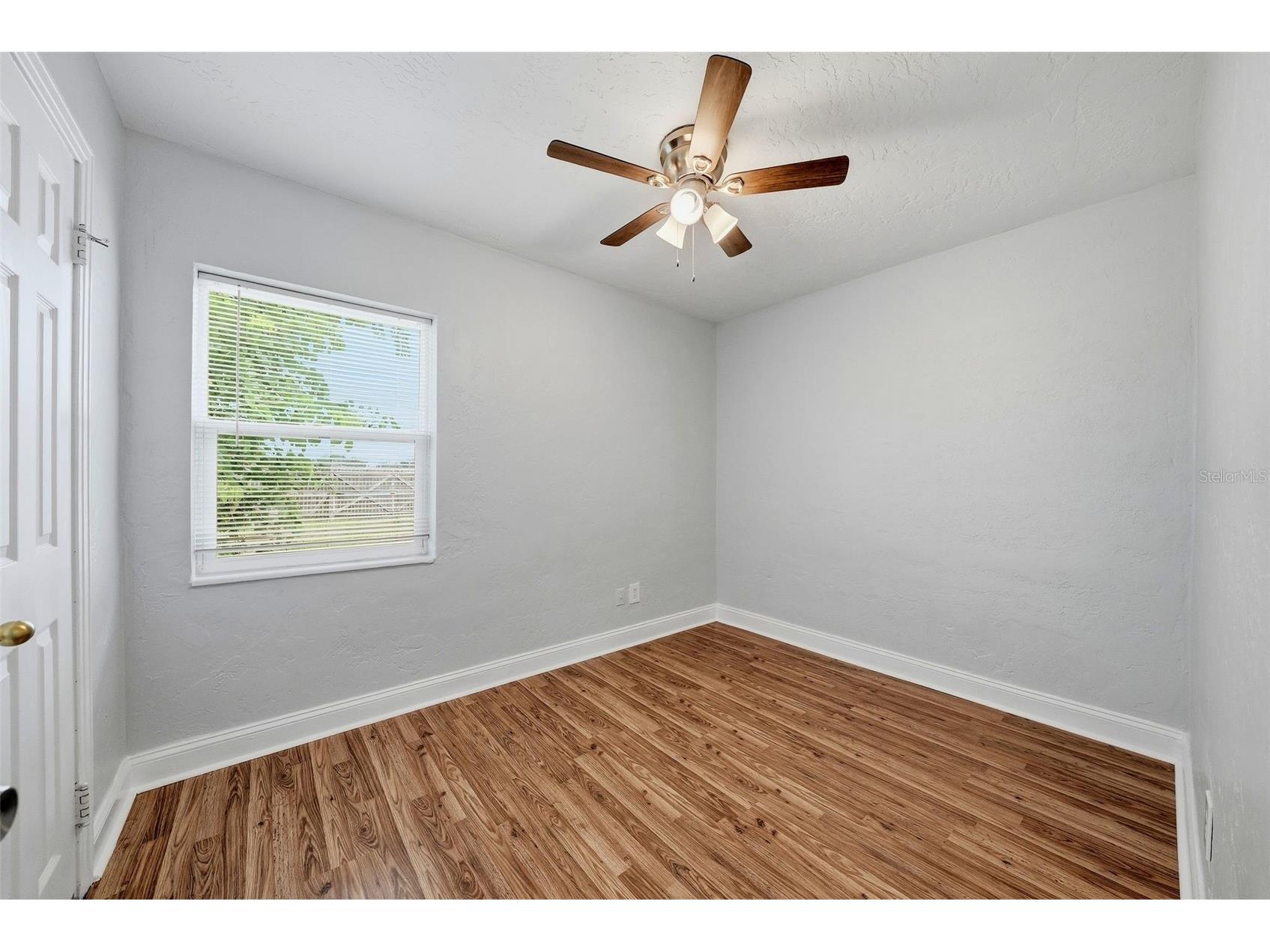 9310 N Dartmouth Avenue Tampa FL 33612 TB8517554 image9